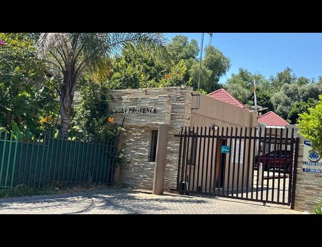 3 BEDROOM SIMPLEX FOR SALE IN SHARONLEA